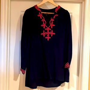 Liza Byrd tunic top